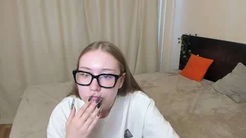 Eva online show from August 6, 7:18 am