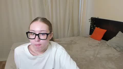 Eva online show from August 6, 8:24 am