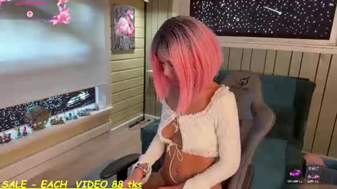 YourSecretCrush online show from August 8, 8:14 am