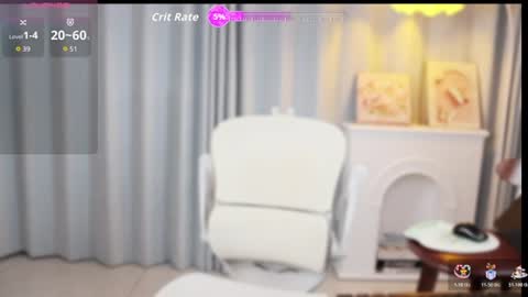 _zizi_ online show from August 16, 1:37 pm