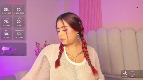  Zoe  online show from August 7, 7:47 pm