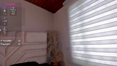 Zoe  online show from August 7, 4:18 pm