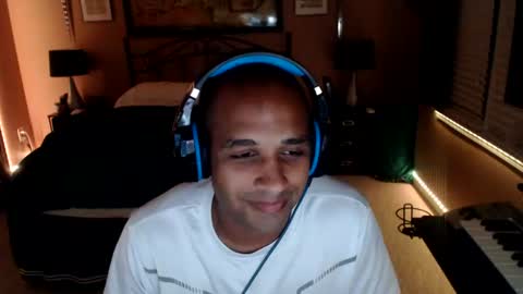 papacito online show from July 28, 4:07 am