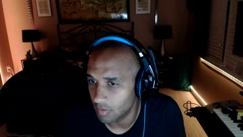 papacito online show from August 4, 1:13 am