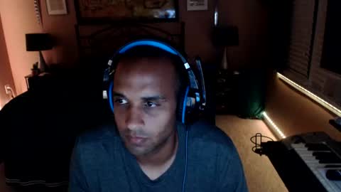papacito online show from August 14, 4:49 am