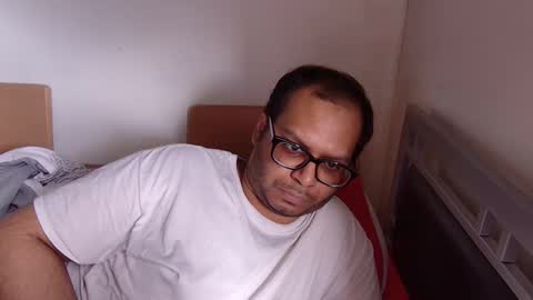 aaction123 online show from April 17, 9:13 pm