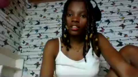 aadienne online show from August 13, 10:51 am