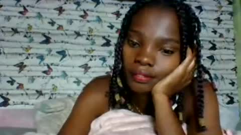 aadienne online show from August 13, 3:48 pm