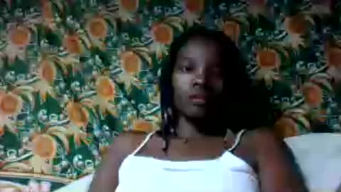 aadienne online show from August 13, 6:11 pm