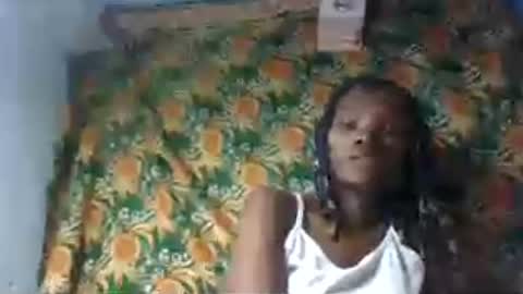 aadienne online show from August 13, 7:17 pm