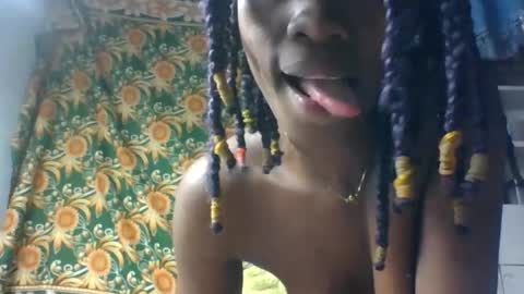 aadienne online show from August 14, 6:17 am