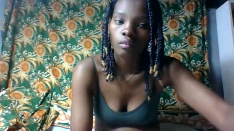 aadienne online show from August 15, 12:53 pm