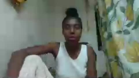 aaldaa online show from August 14, 2:21 pm