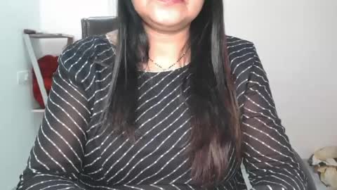 aaradhya_sexy_88 online show from August 16, 12:20 pm