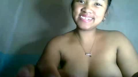 aariciah online show from August 14, 10:19 am