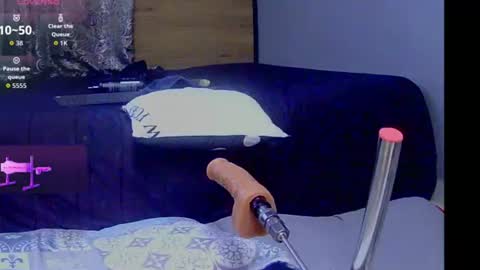 Aaron online show from August 10, 12:12 am