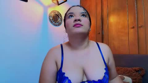 Aaron y Antonella online show from April 28, 8:44 pm