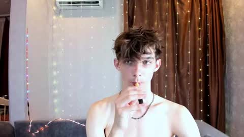 Aaron Bang online show from August 9, 10:55 pm