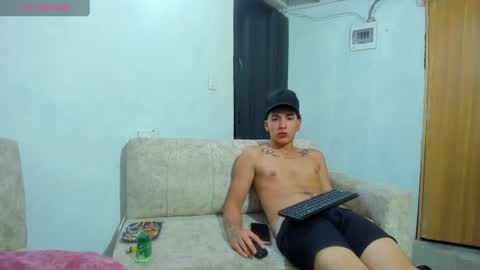 aaron_mercury online show from July 25, 9:57 am