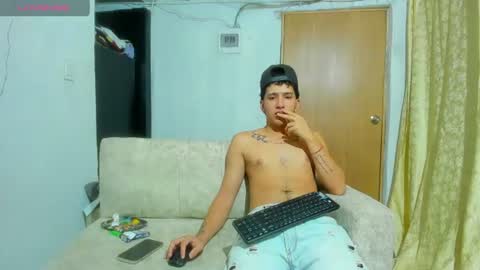 aaron_mercury online show from August 7, 3:17 am