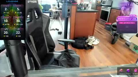 Aaron Skye online show from July 24, 11:19 pm