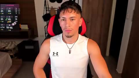 AARON  online show from July 31, 2:40 am