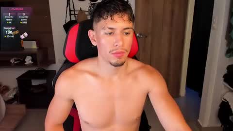AARON  online show from August 4, 1:24 am