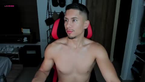 AARON  online show from August 8, 12:16 pm