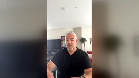 aarosteev online show from May 29, 1:35 pm