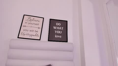 abbey_walker online show from August 15, 3:38 pm