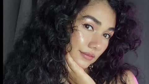 Abbi mooncb online show from August 7, 4:40 pm