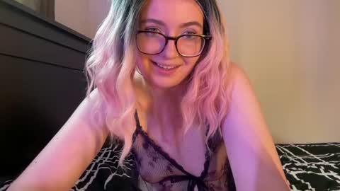 Abbi Willow online show from June 29, 4:20 pm