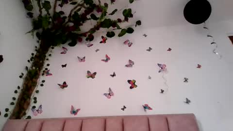 abby_moss_2 online show from August 3, 1:18 pm