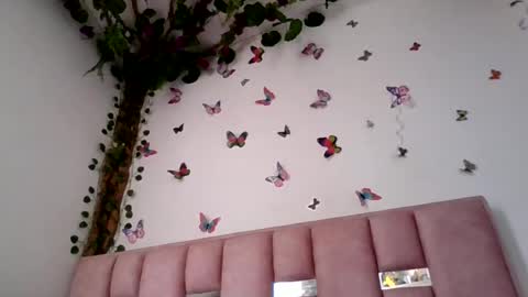 abby_moss_2 online show from August 7, 4:18 pm