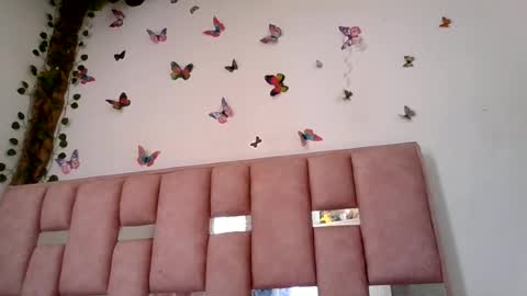 abby_moss_2 online show from August 7, 5:24 pm
