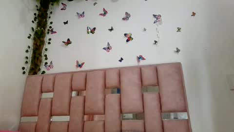 abby_moss_2 online show from August 9, 6:42 pm