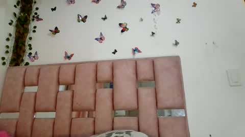 abby_moss_2 online show from August 9, 7:48 pm
