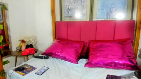 abby_xx2 online show from August 8, 4:01 am
