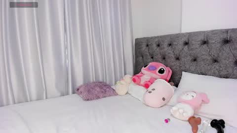 Abby online show from August 12, 5:04 pm
