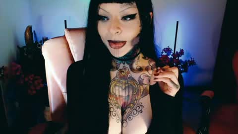 Abby online show from July 18, 8:15 am