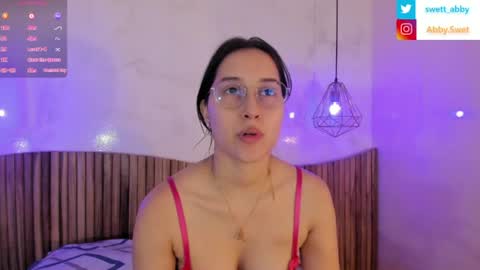 abbysweet1_ online show from August 8, 6:41 pm