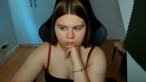 abbyvibe online show from July 26, 10:31 am