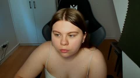 abbyvibe online show from July 28, 2:01 pm