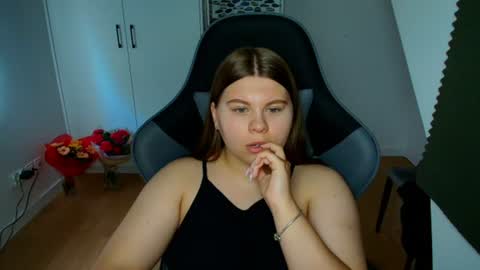 abbyvibe online show from August 2, 10:55 am
