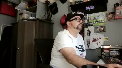 abennett76 online show from July 24, 2:53 pm