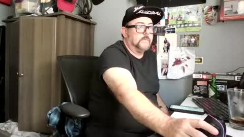 abennett76 online show from July 28, 10:16 pm