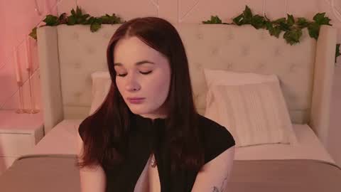 abigailforl online show from August 1, 5:13 am