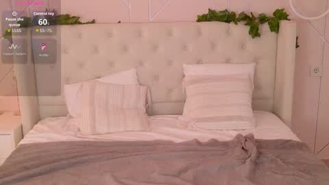 abigailforl online show from August 4, 10:12 am