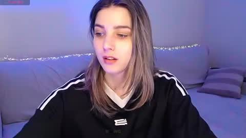 Abigail online show from July 12, 1:50 pm