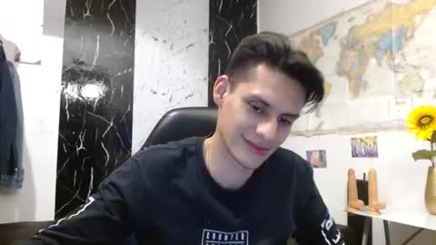 abraxasdelmundo online show from May 6, 2:57 am